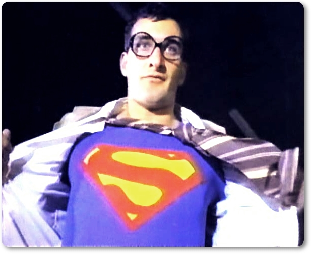 Süpermen Superman'a Karşı! 5 – Süpermen Dönüyor 7