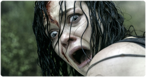 Evil Dead (2013) 1 – Evil Dead001