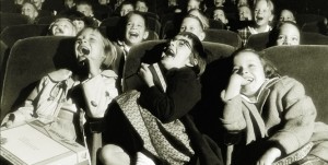Sinemacılar Festivallere Küsmeye Devam Edecek mi? 3 – audience laughing