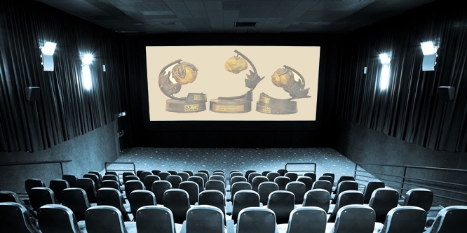 Kimsenin Seyredemediği Filmler Festivaline Hoş Geldiniz! 1 – empty cinema and white screen