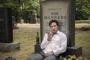 X-Files 10. Sezon, 3. Bölüm: ‘Mulder and Scully Meet the Were-Monster’ 2 – xf sc55pt 0013dj1 hires2