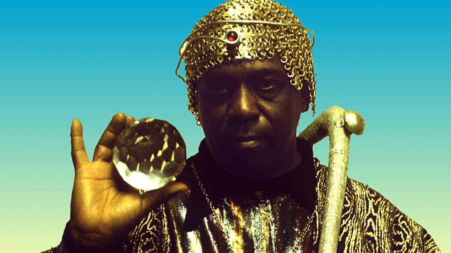 Karanlık ve Siyah: Sun Ra’s Space is the Place 1 – Sun Ra 02