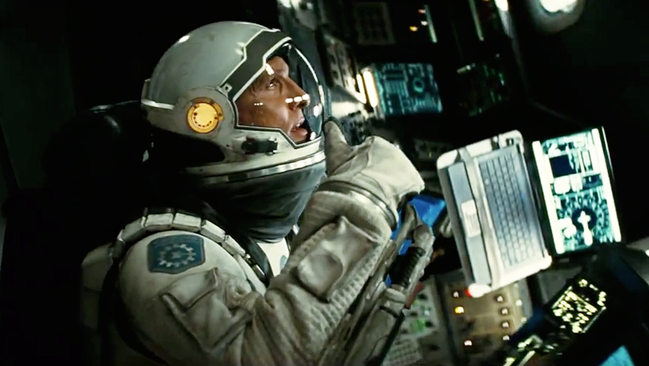 Uzayda Yolculuk Temalı En İyi Filmler 1 – interstellar a