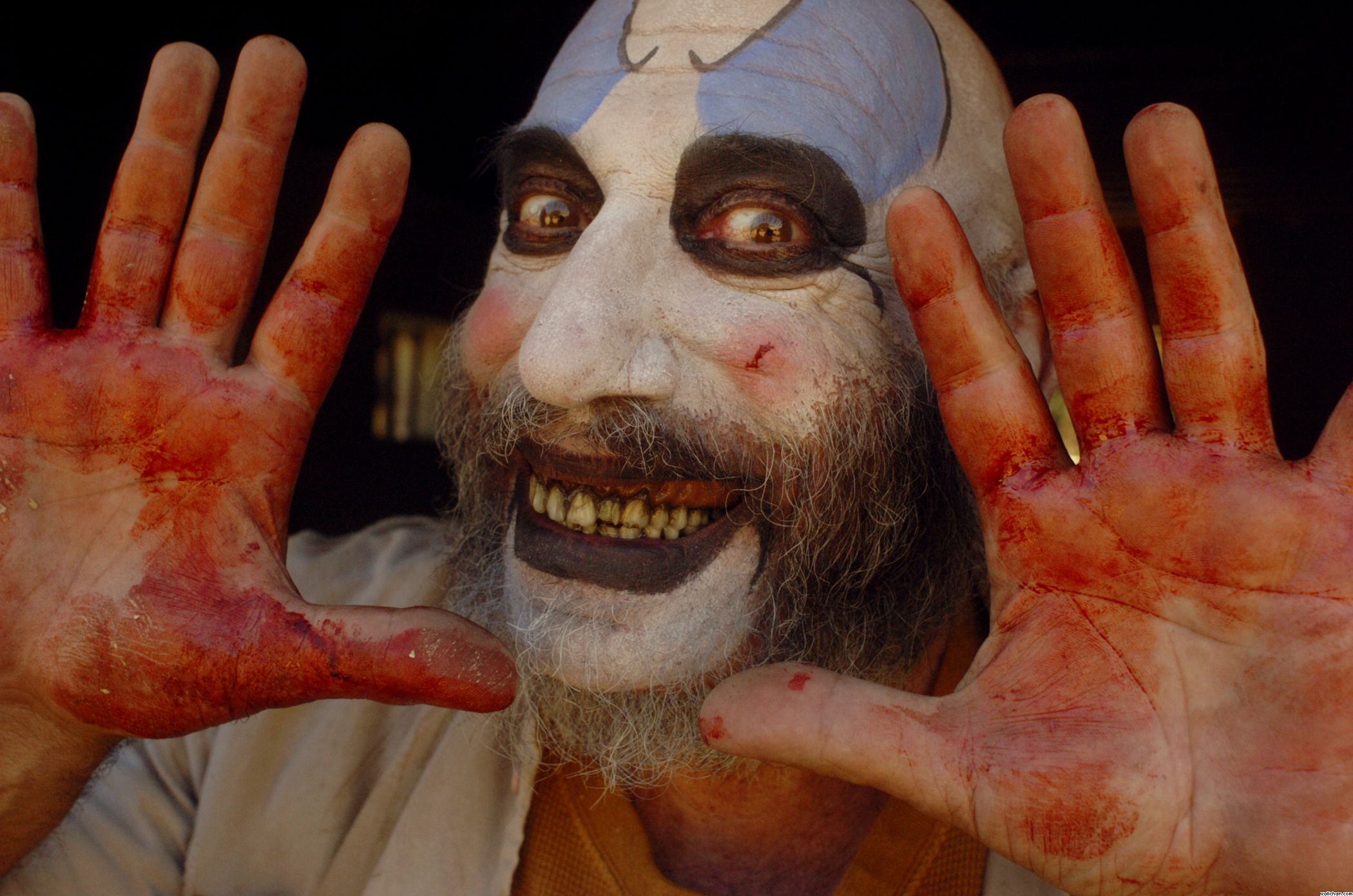 6- House of 1000 Corpses (2003) - Captain Spaulding.