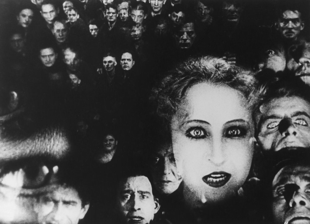 Alman Sinemasından Seyredilmesi Gereken 10 Dışavurumcu Film 10 – metropolis 1927 007 surrealist faces bfi 00o 55v
