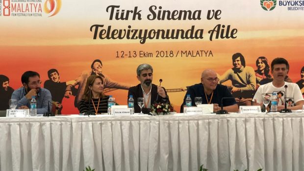 Türk Sinema ve Televizyonunda Aile Sempozyumu Başladı 3 – Türk Sinema ve Televizyonunda Aile Sempozyumu 2