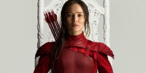 Açlık Oyunları'na Devam Filmi Gelebilir! 3 – Jennifer Lawrence as Katniss in Red Armor