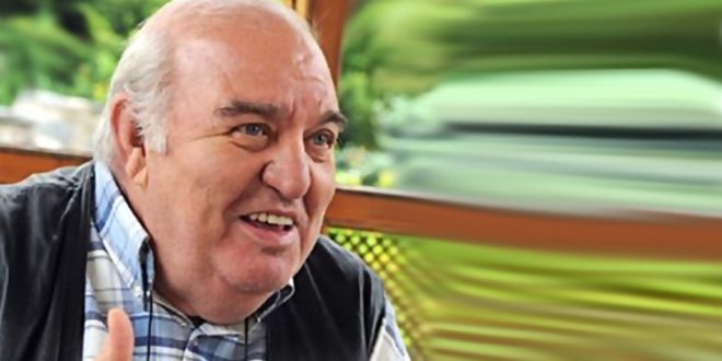 Osman Cavcı Yazıyor: Baylar, Bura Tiyatro Değil! 1 – Baykal Kent 02