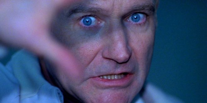 One Hour Photo'nun Kehaneti: Stalk 1 – One Hour Photo 01