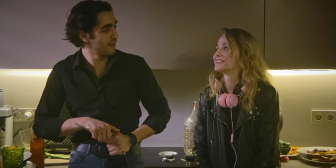 Can Evrenol’dan Cesur Bir Kadın Hikayesi: Çıplak 1 – plak Can Evrenol 2