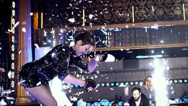 Pavyon Dünyasının Kapıları Bir Kez Daha Aralanıyor 1 – BluTV Pavyon 2