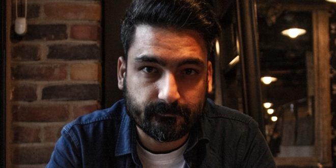 Muhammed Furkan Daşbilek: ‘Çocukken naftalinden yayılan kokuyu dedem ve anneannemin kokusu zannederdim’ 1 – Muhammed Furkan Dasbilek