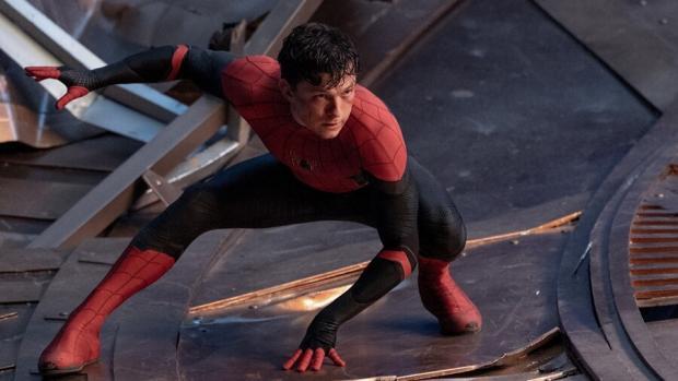Örümcek-Adam Eve Dönüş Yok Yapım Notları 3 – Spider Man No Way Home Orumcek Adam Eve Donus Yok 5